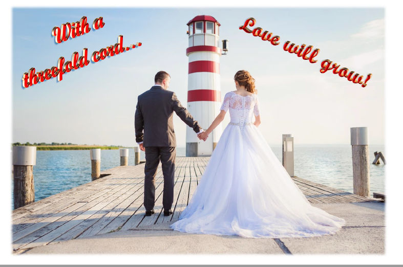 Wedding_couple_lighthouse-hcr-2_Eccl4v9